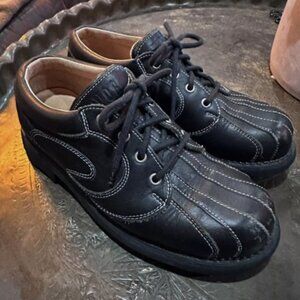 Vintage John Fluevog "Angel Supervog" Men’s Shoes Size 6 - Classic Black Leather